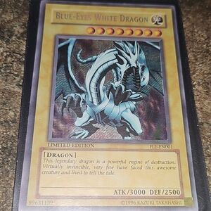 Blue Eyes White Dragon Limited Edition